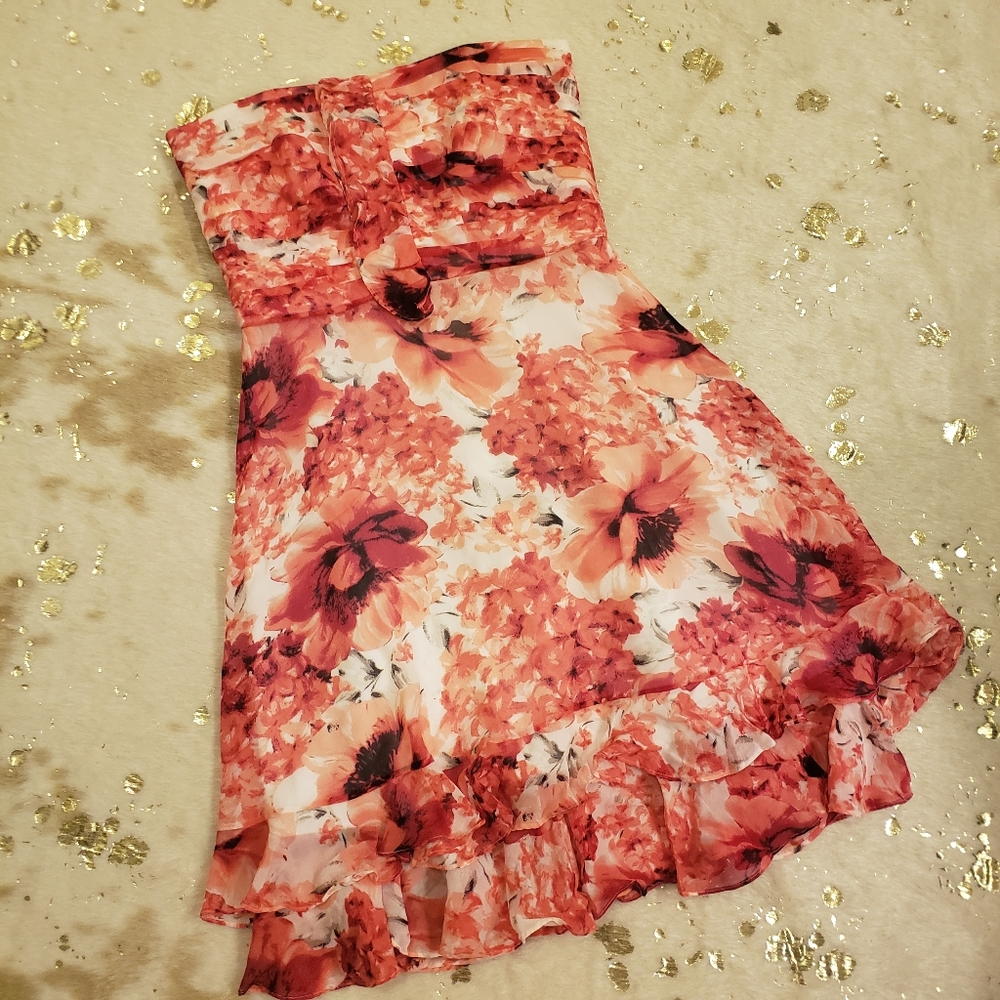 EUC White House Black Market 2 Pink Floral Dress